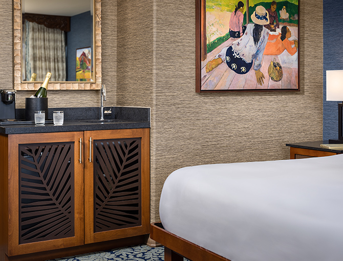 Bay Front Room with wet bar over looking Mission Bay